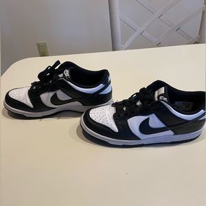 Panda Dunks - Size 7